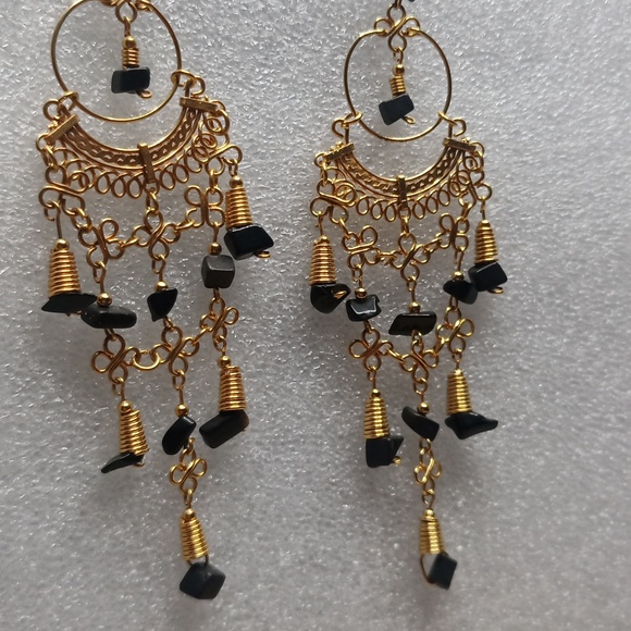 Black Onyx large chandelier earrings - Picture 3 of 3